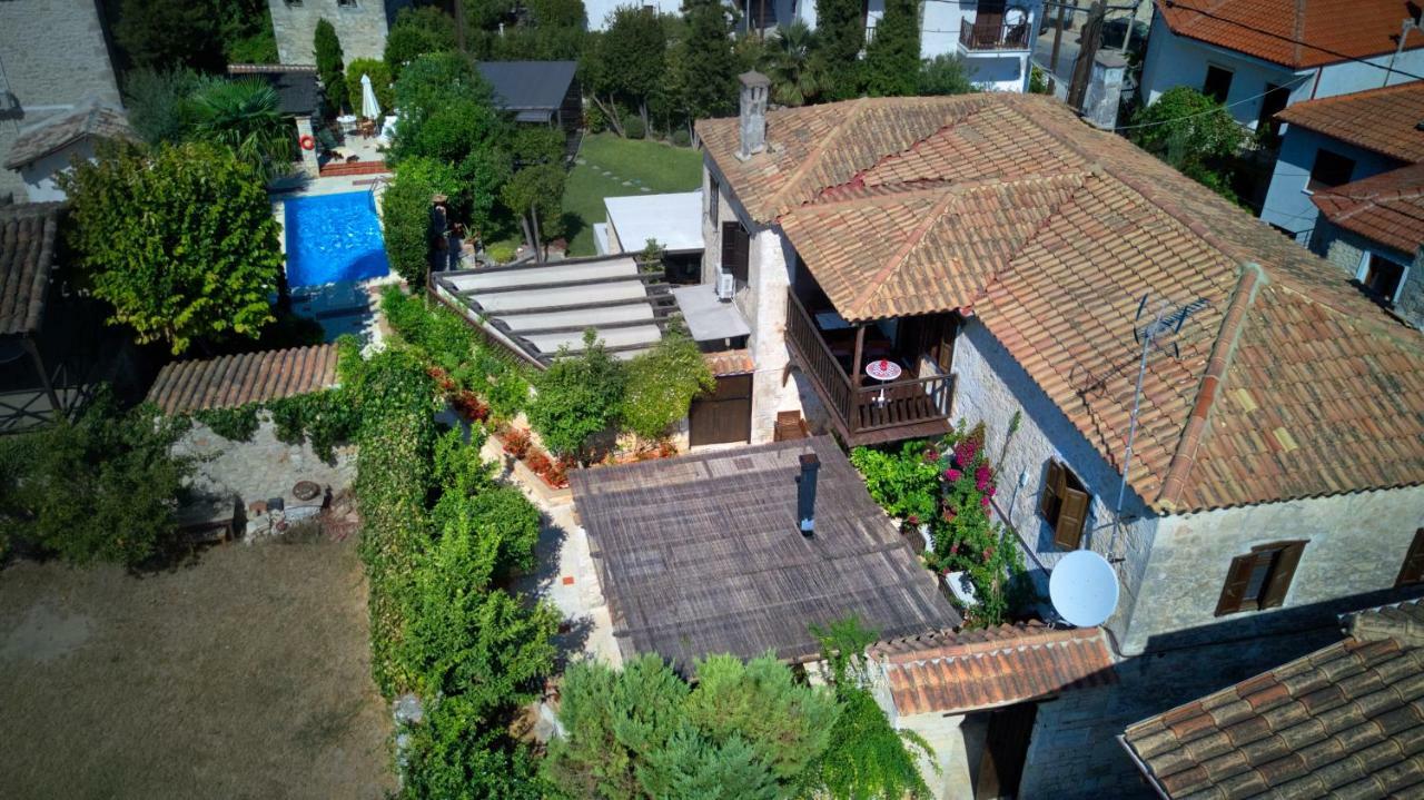 Katsaneiko Mansion Villa Afytos Exterior photo