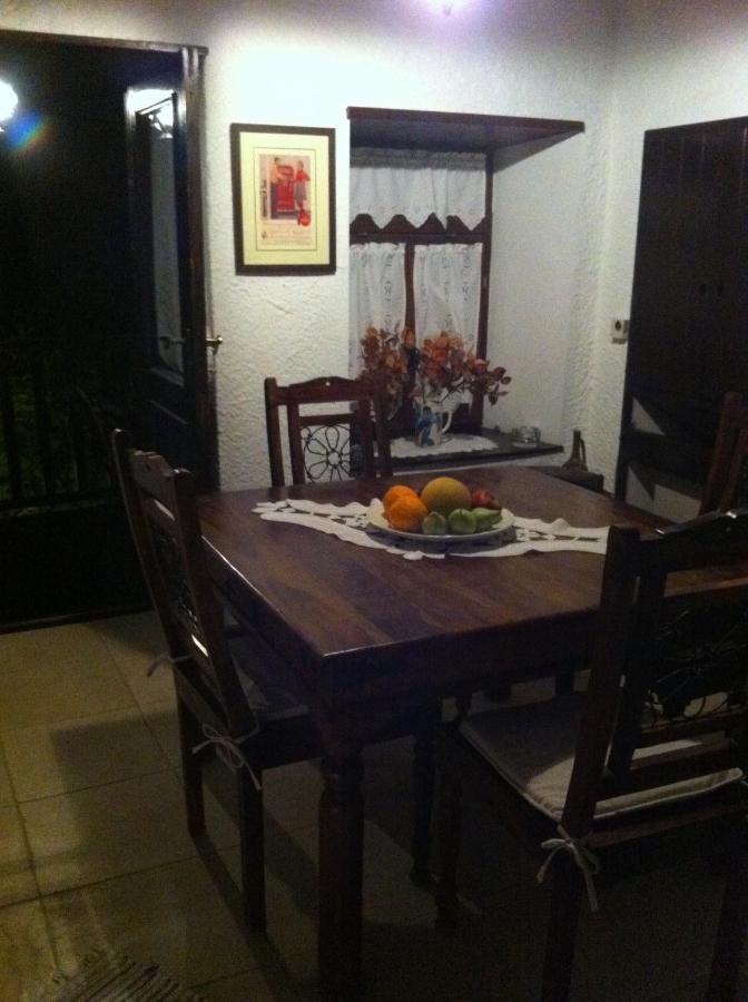 Katsaneiko Mansion Villa Afytos Room photo